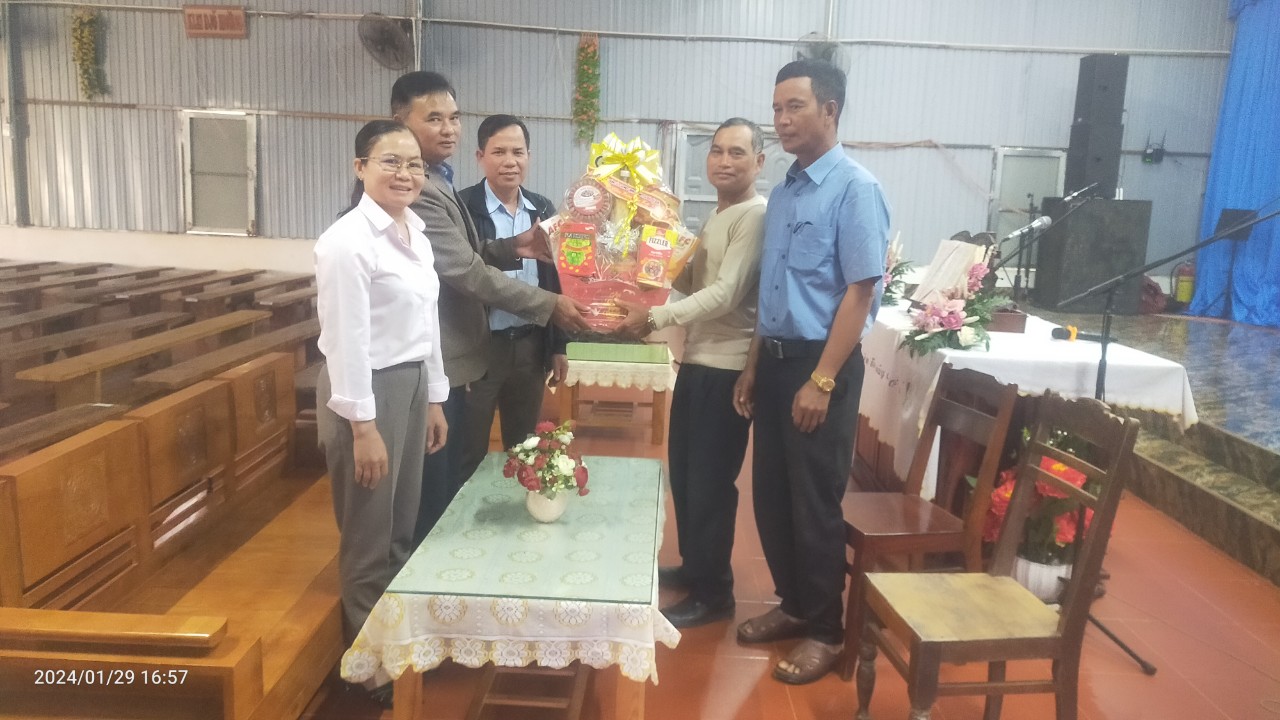 tang-qua-xuan-giap-thin (2)